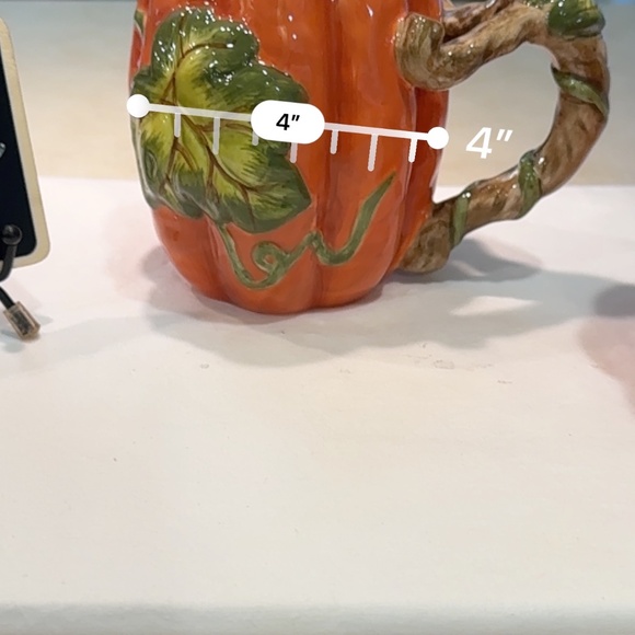 Set of 2 Harvest Pumpkin Mugs with Leaf Accent - Picture 9 of 10